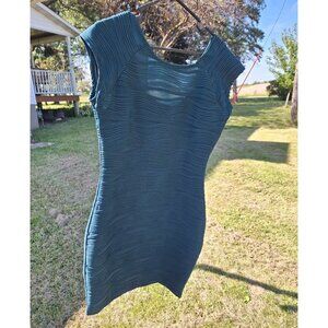 Nwt Taydey Green Bodycon MIDI Knee Length Sleeveless Dress Size XL